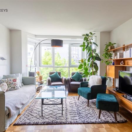 Puteaux-Rue Ampere Villa Bagian luar foto
