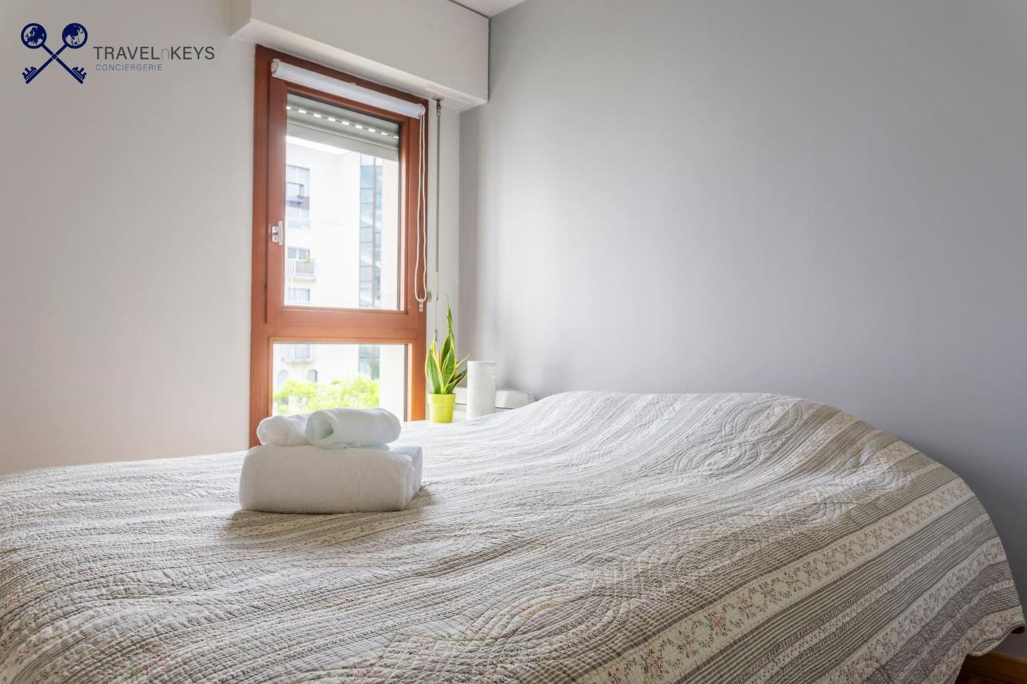 Puteaux-Rue Ampere Villa Bagian luar foto